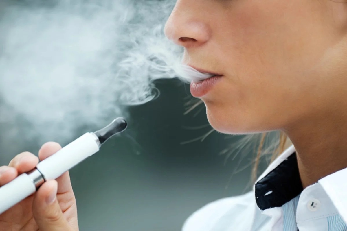 New research says vaping helps smokers quit